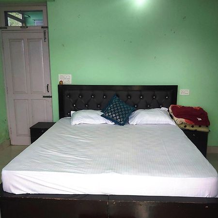 Mohinder & Mohindra Home Stay Bīr Exterior foto