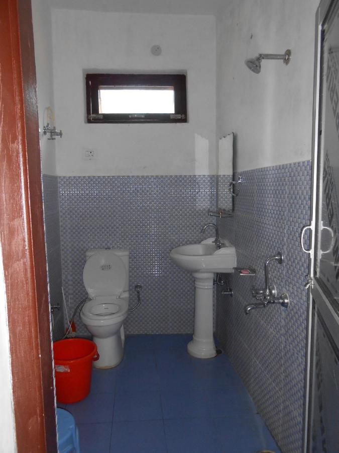 Mohinder & Mohindra Home Stay Bīr Exterior foto