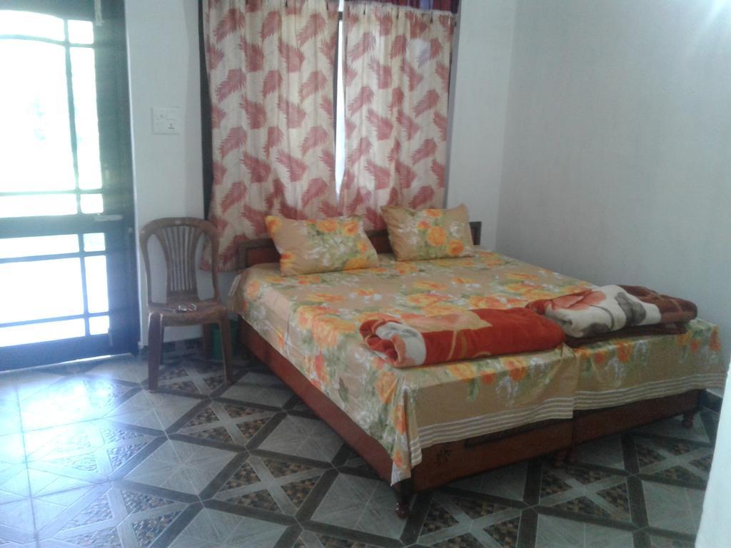 Mohinder & Mohindra Home Stay Bīr Exterior foto